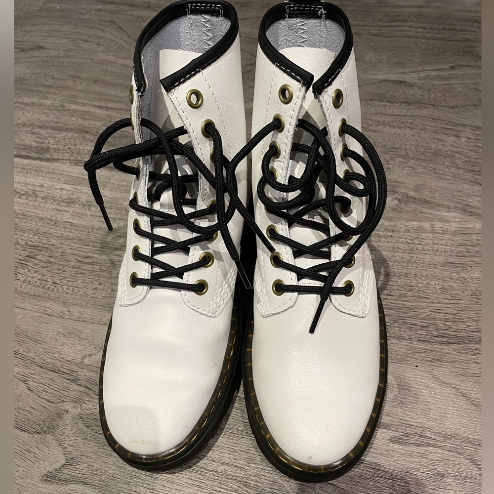 Dr Martens